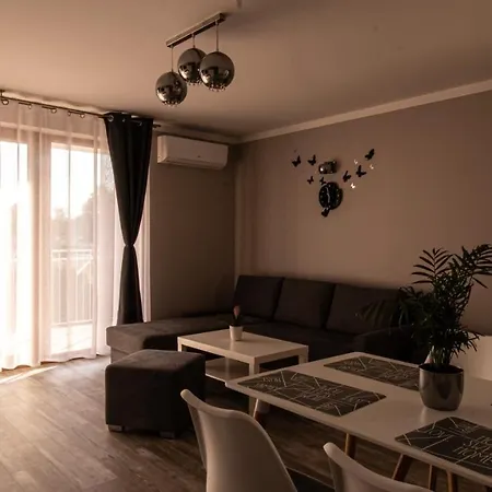 Alexandra Ii Miedzyzdroje