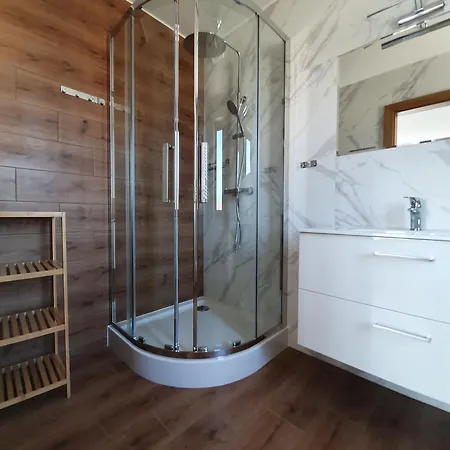 Alexandra Ii Miedzyzdroje