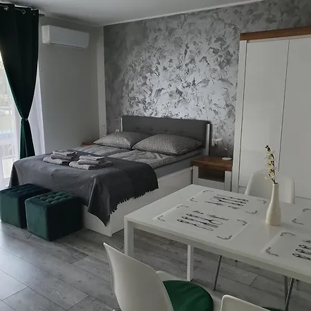 Alexandra Ii Miedzyzdroje